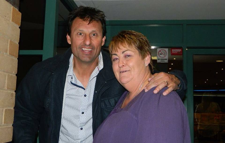 League legend and 1986 Junee premier Laurie Daley and Donna Willis.  