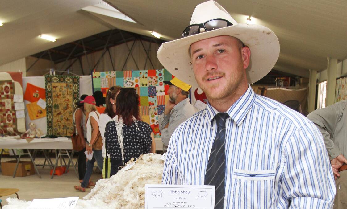 Best Commercial Fleece winner, Scott Carter of Illabo, at the Illabo Show in 2014. 