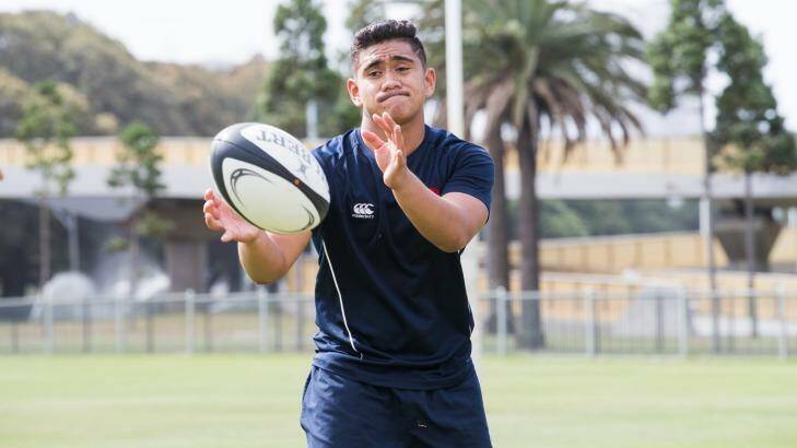 Delahoya Manu has an early offer to attend the University of Sydney under the future leaders program. Photo: Edwina Pickles