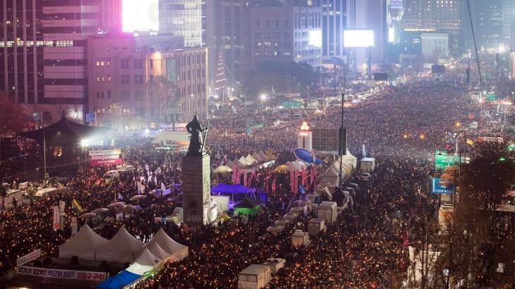 The impeachment of South Korean President Park Geun Hye was triggered by mass protests and is an example of global political upheaval outside of populism. Photo: SeongJoon Cho