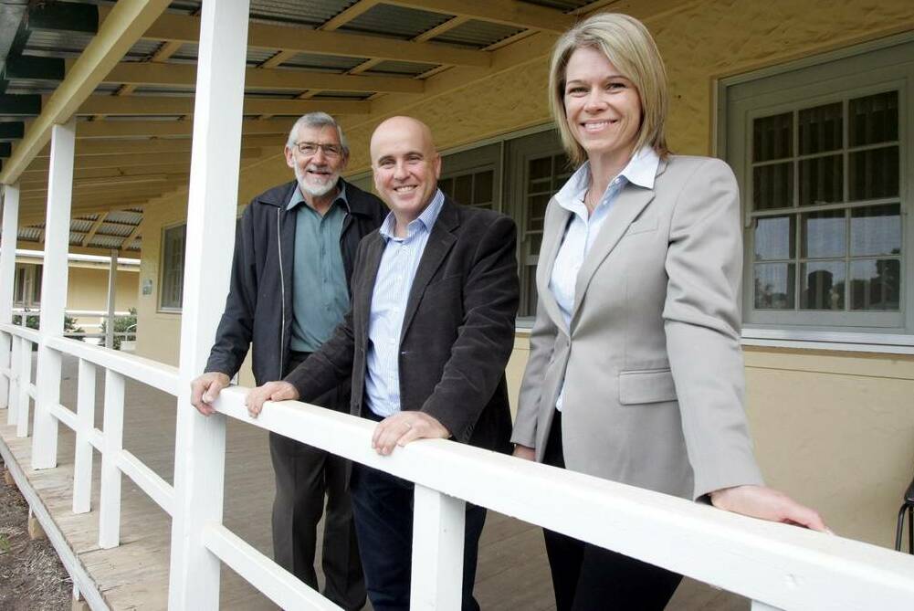 Leeton Shire Council mayor Paul Maytom (left) with Minister for Education Adrian Piccoli and Minister for Primary Industries Katrina Hodgkinson. 