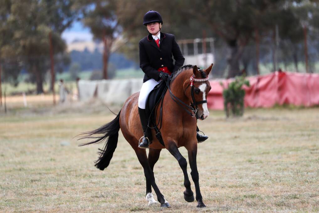 RIDE 'EM: Amelia Davies from Harden on Baxter She's Magic at last year's show.