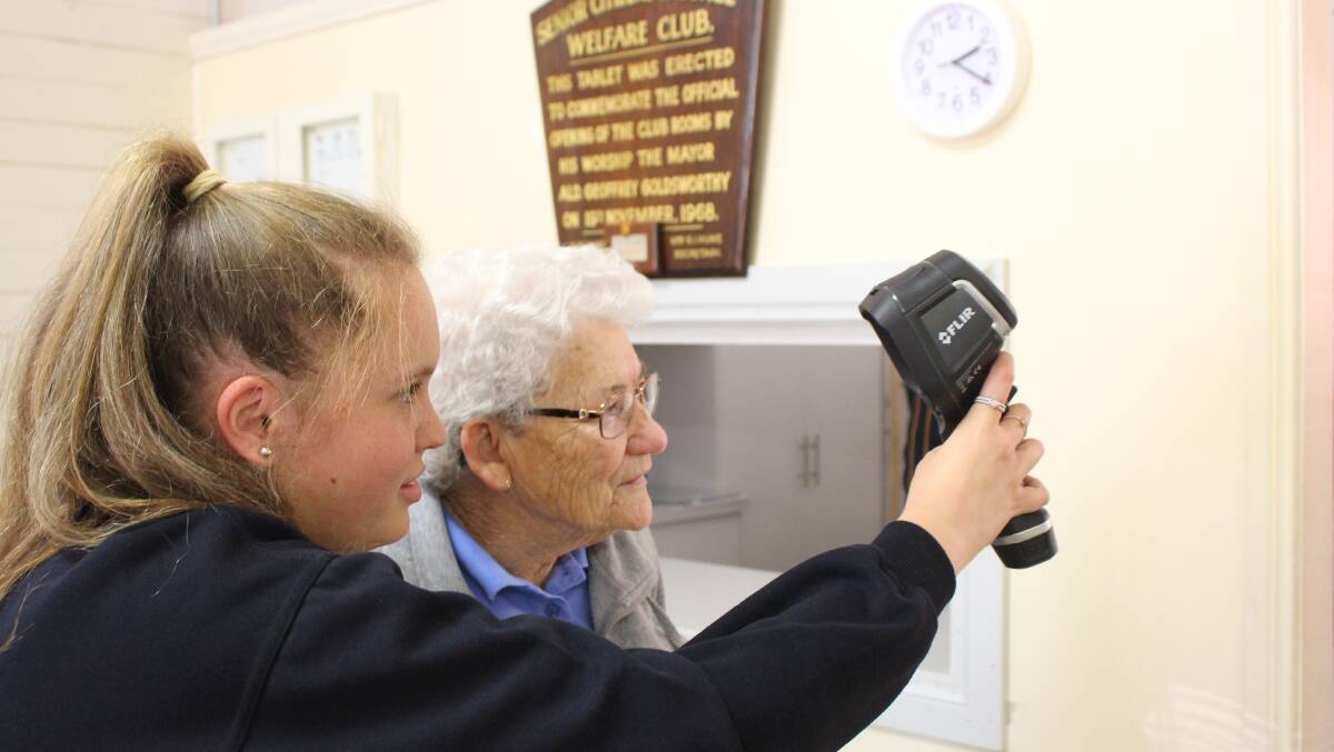 Junee High School students use infrared camera technology to save residents up to half their energy bills this winter. Picture: Claudia Farhart.