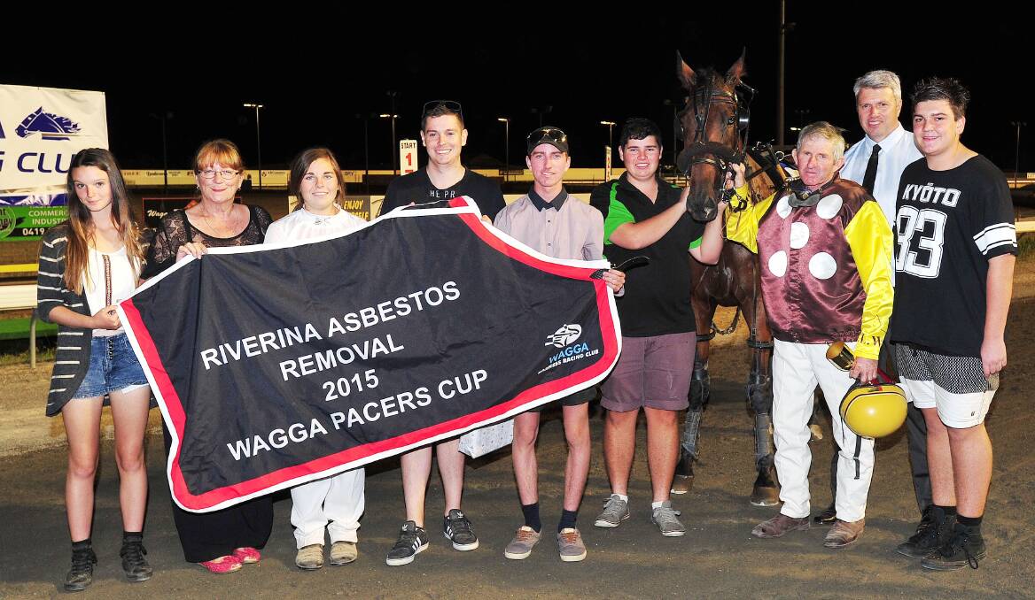 Miranda McLaughlin (far left) in 2015 was part of Trevor White's Wagga Pacers Cup win with Hollywood Sign. Picture: Kieren L Tilly