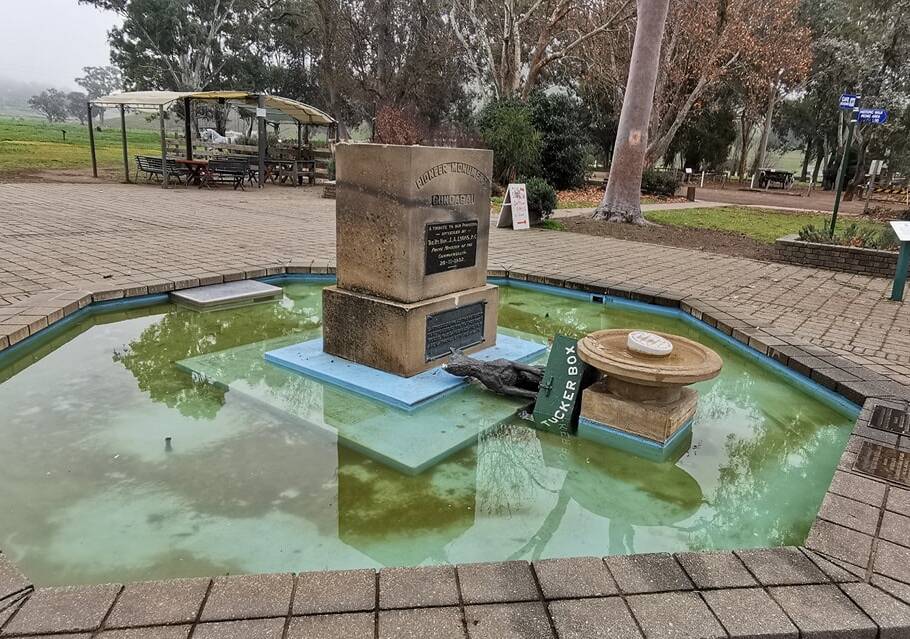 VANDALISED: Gundagai's dog on the tuckerbox has been knocked from its pedestal overnight. Picture: supplied