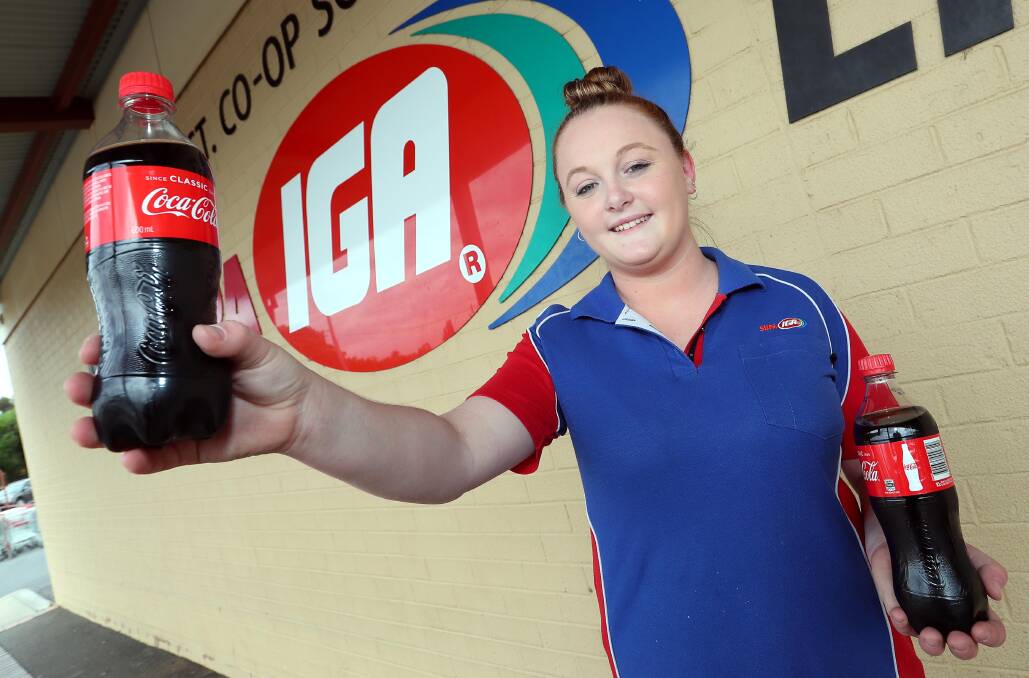 PLASTIC FANTASTIC: Elizabeth Eccleston checkout operator at the Junee Supa IGA, now accepting containers. Picture: Kieren L. Tilly 