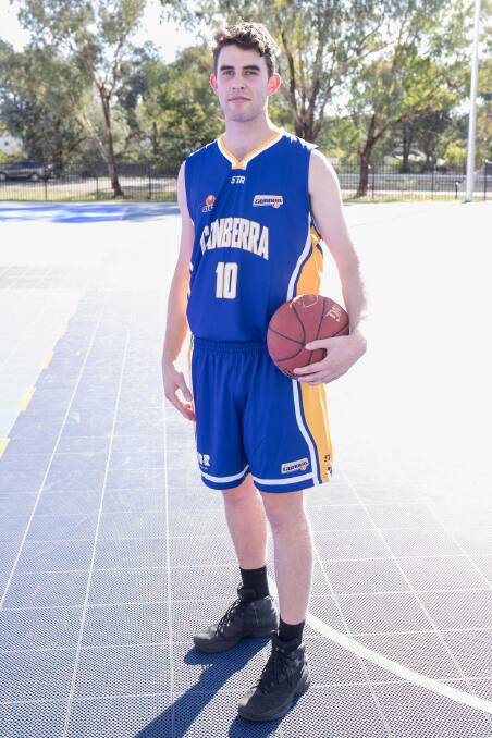 TALL TIMBER: Former Junee and Wagga junior Tom Commins will play a one-off game for Junee Juggernauts just months after making his SEABL debut with the Canberra Gunners. Picture: Rosevear Photography