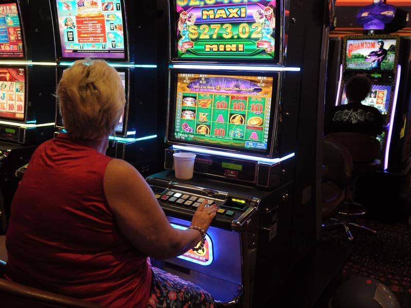 Critics say Tasmanian legislation on poker machines lacks appropriate harm minimisation measures.
