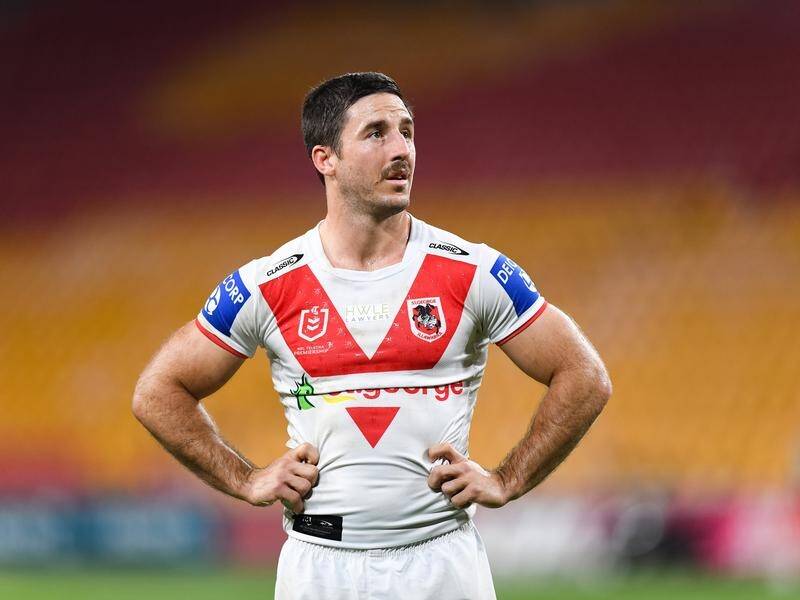 Ben Hunt will miss a month of football for the Dragons after breaking his arm against Souths.