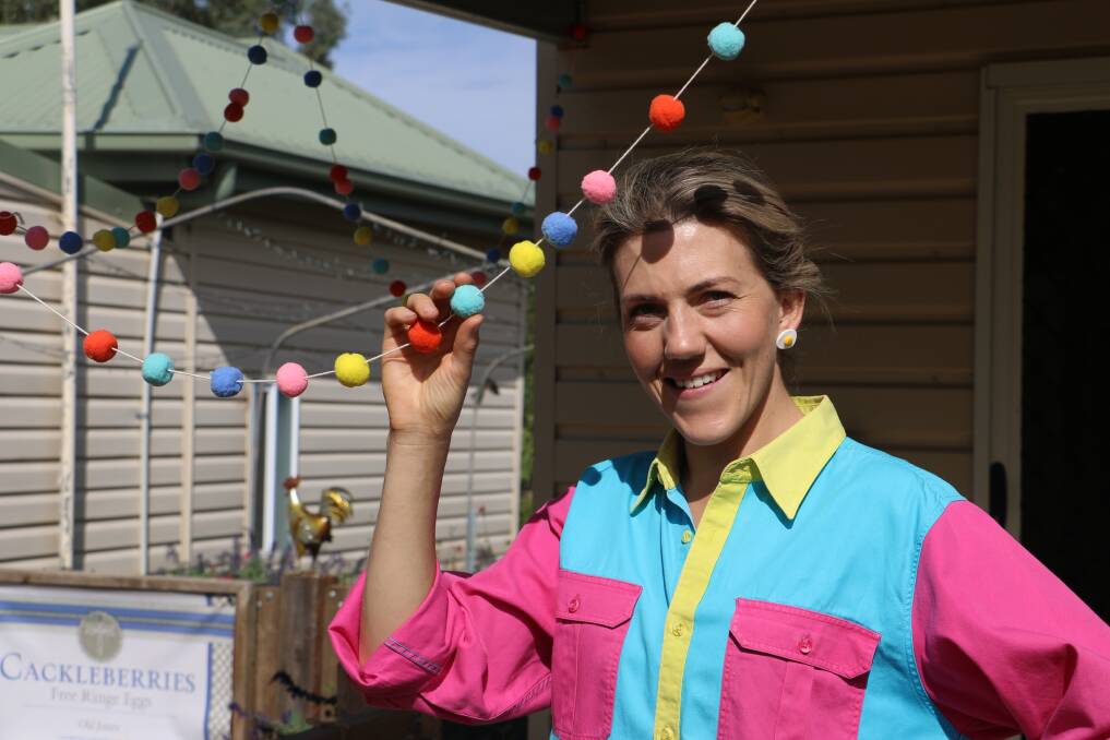 GET CRAFTY: Anna Lashbrook keeps the children of Junee busy over the holidays with her biscuit decorating workshops and much more. Picture: Jessica McLaughlin