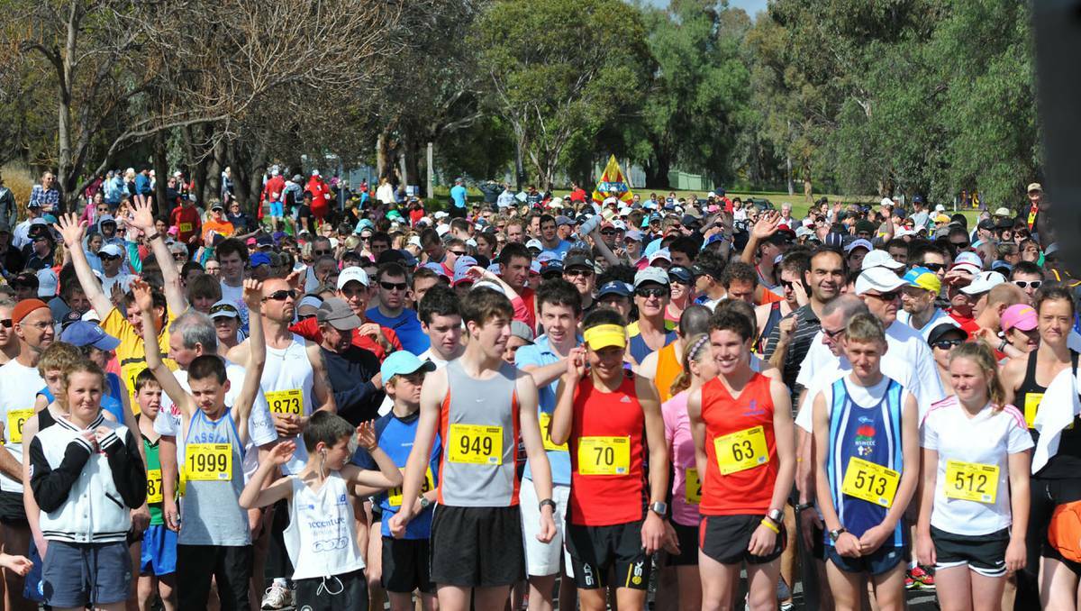 SEPTEMBER: The Lake to Lagoon fun run and family cycle sees thousands run their way from Lake Albert to Wollundry Lagoon in Wagga’s CBD.